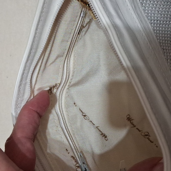 Whiting & Davis White Clutch Bag - Picture 3 of 4